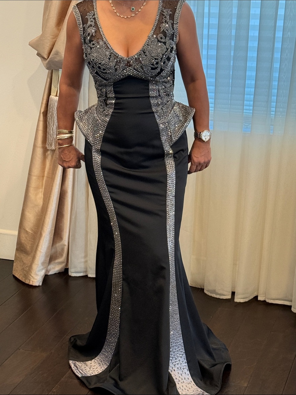Black Embellished Sleeveless Maxi Evening Dress